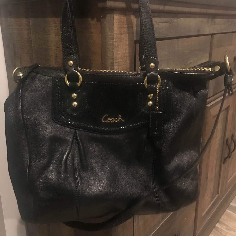 COACH ASHLEY #F20104 Black Leather Shoulder Bag